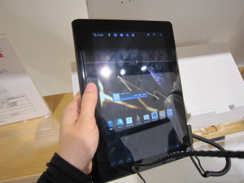 Sony Tablet S発売