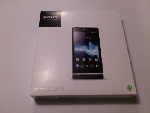 Xperia S 外箱